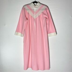 Vintage Hamilton Pink and White Fleece Long Sleeve Housecoat Robe Nightgown L